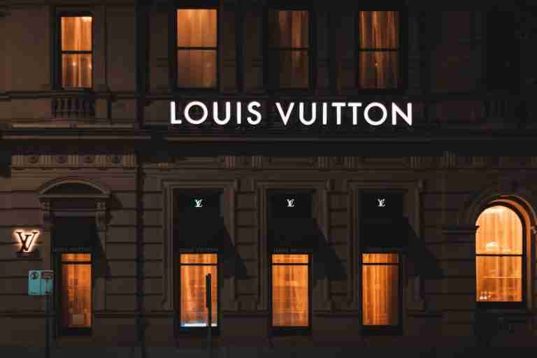 louis vuitton store
