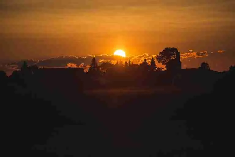 sun rising