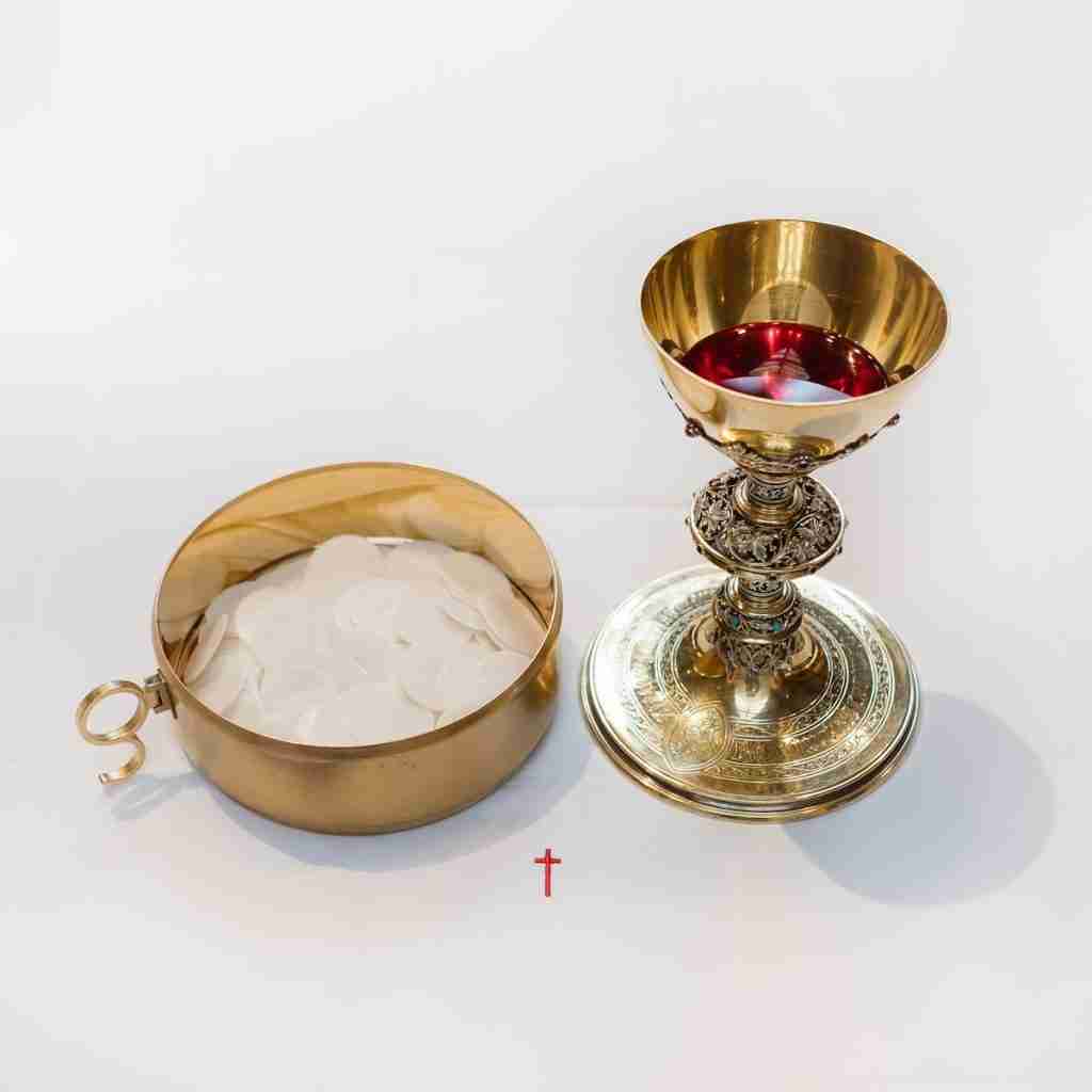 Interesting Facts About Christianity: History, Beliefs & Traditions 3 a gold chalice and a bowl of ice