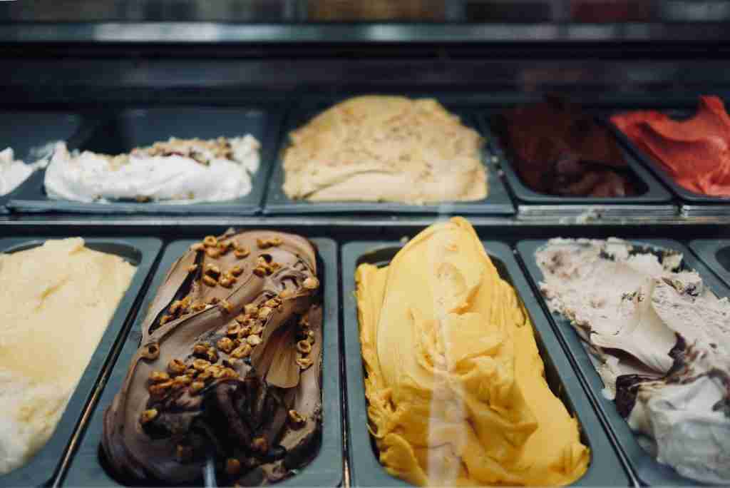 21 Fun Facts About Ice Cream: Scoops of Delight 1 ice cream on black tray : Fun Facts About Ice Cream