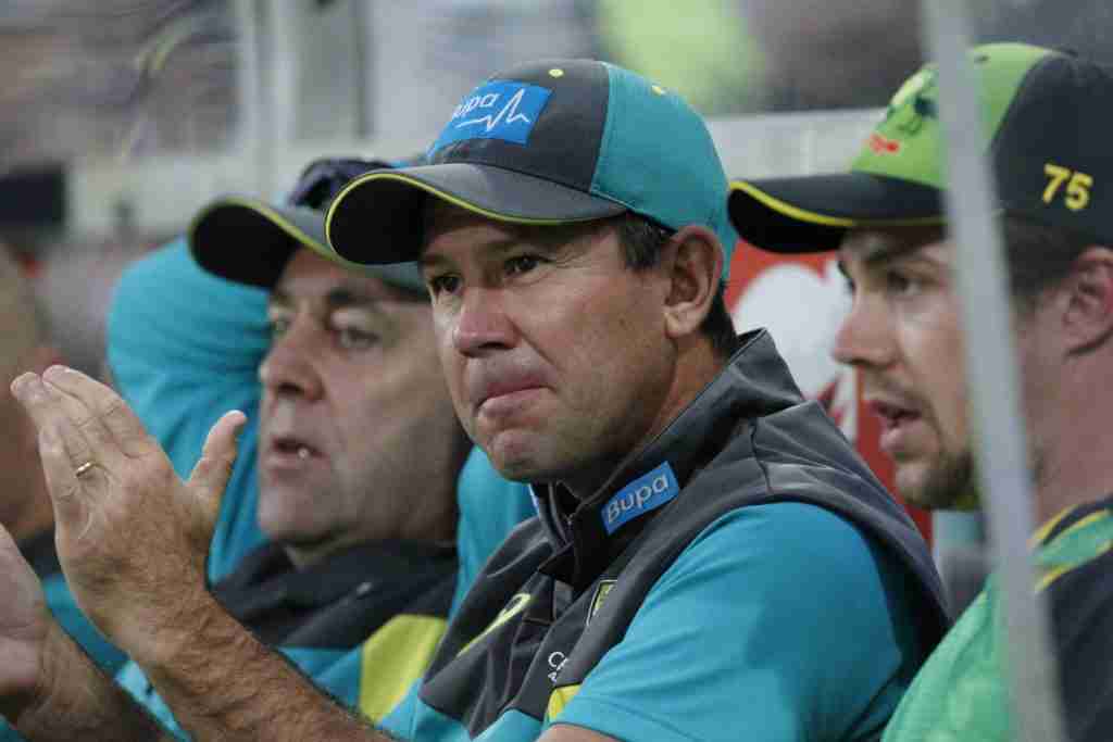 21 Facts About Cricket You May Not Know 3 Ricky Ponting and some other cricket players sitting on a bench.