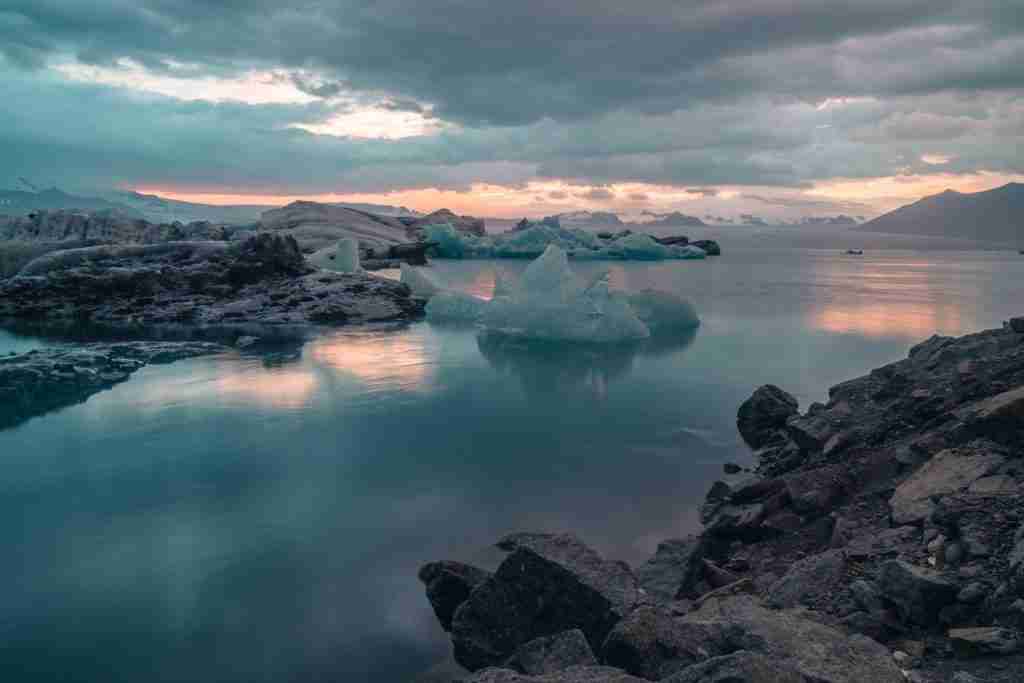 24 Fun Facts About Winter | Chilly Season Wonders 1 ice berg in body of water