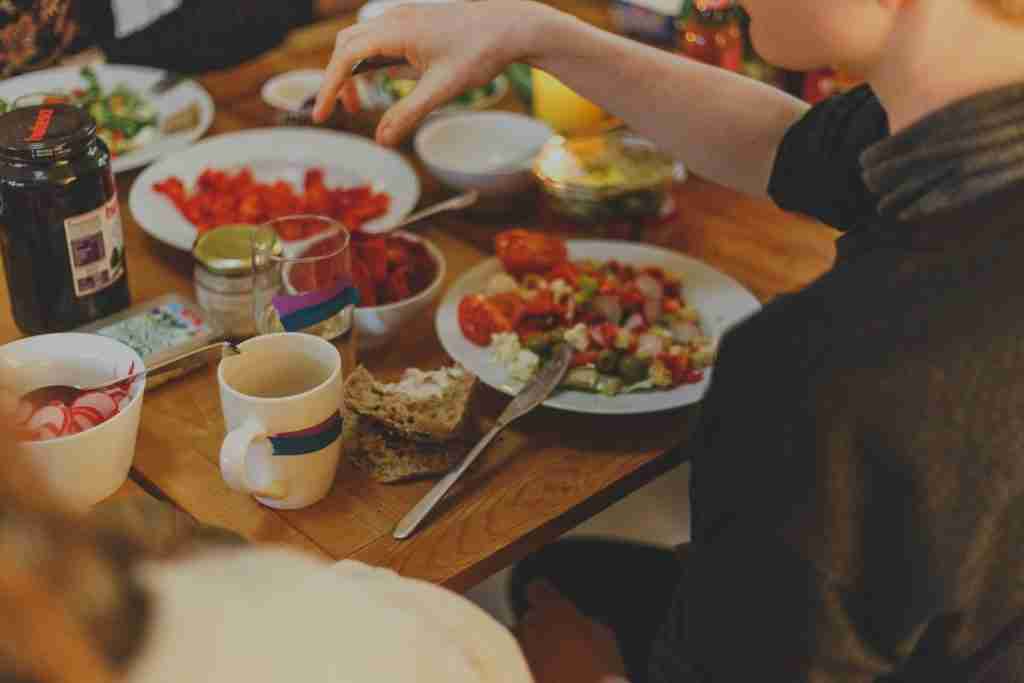 22 Fun Facts About Number 5 You Didn’t Know 2 person in front of table with salsa dish