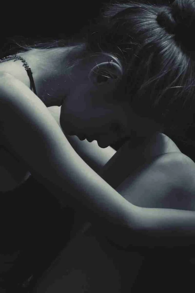 26 Fun Facts About Women | The Perfect Brain Break 1 grayscale photograph of woman