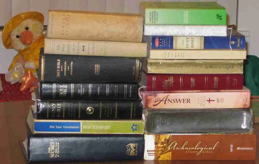23 Fun Facts About The Bible I Astonishing Revelations 2 fun facts about bible