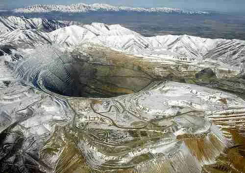 22 Fun Facts About Utah | Historical Tidbits 1 Bingham Canyon Mine.