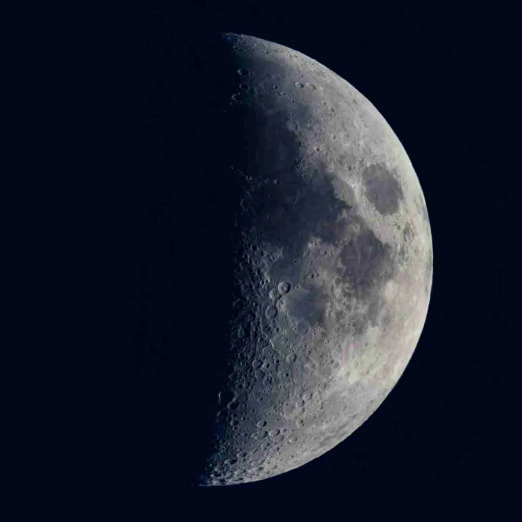 25 Fun Facts About Uranus | Buckle Up for a Wild Space 2 moon